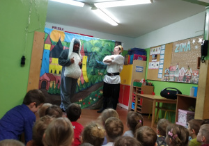 Przedstawienie pod tytułem " Magiczne słowa".