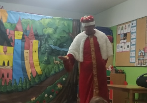 Przedstawienie pod tytułem " Magiczne słowa".