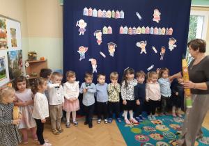 Pasowanie na przedszkolaka z udziałem Pani Dyrektor