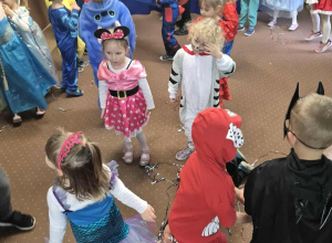 Bal postaci z bajek - grupy III - VI